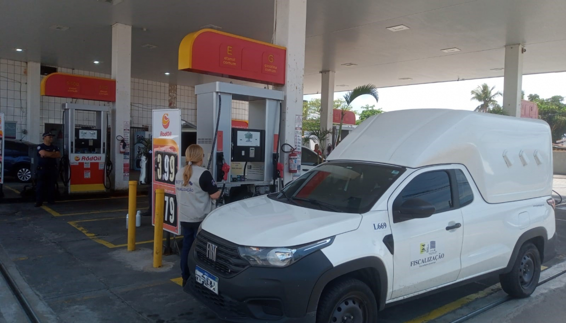 Em Peruíbe, Ipem-SP integra força-tarefa em postos de combustíveis